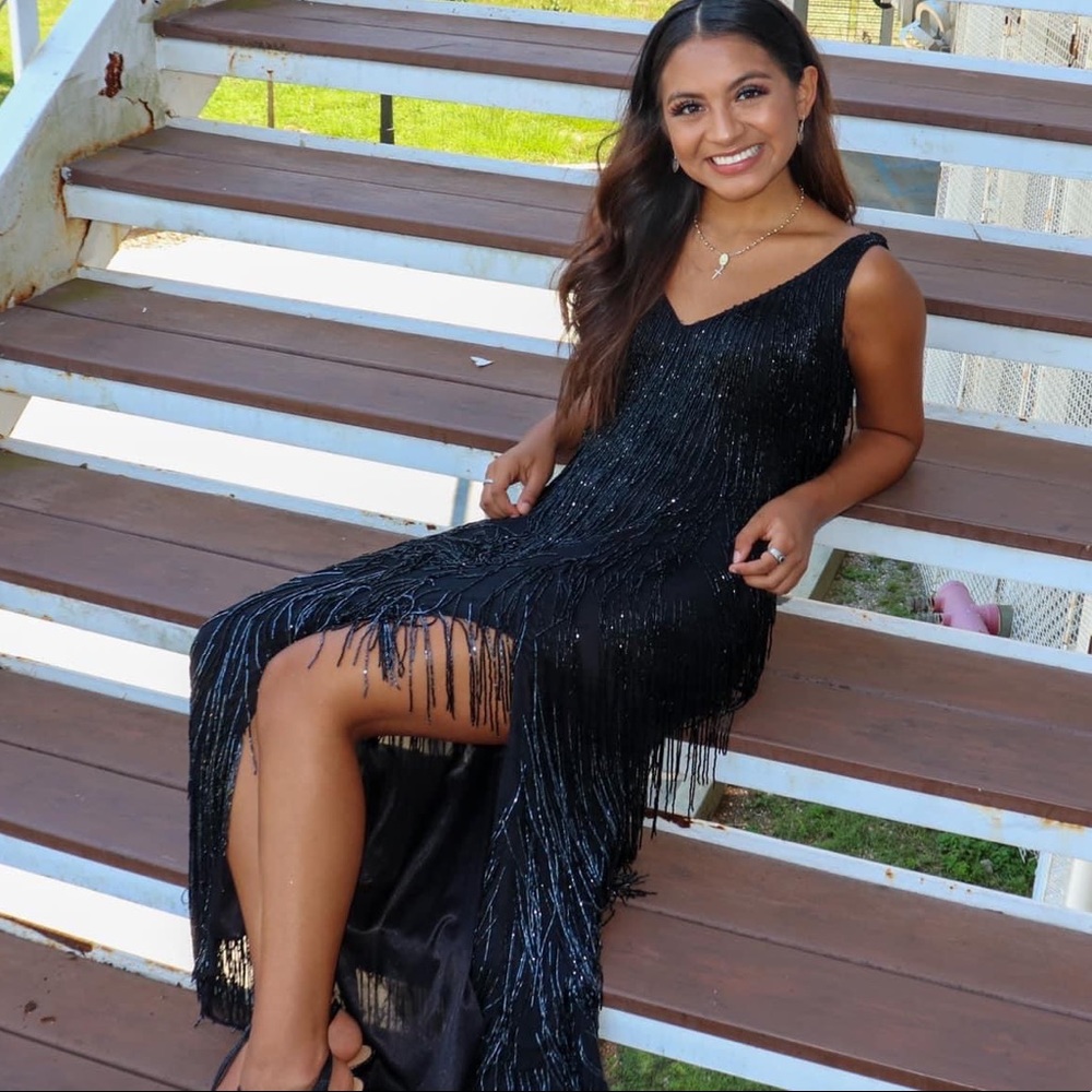 Prims Vera Black to silver ombré dress